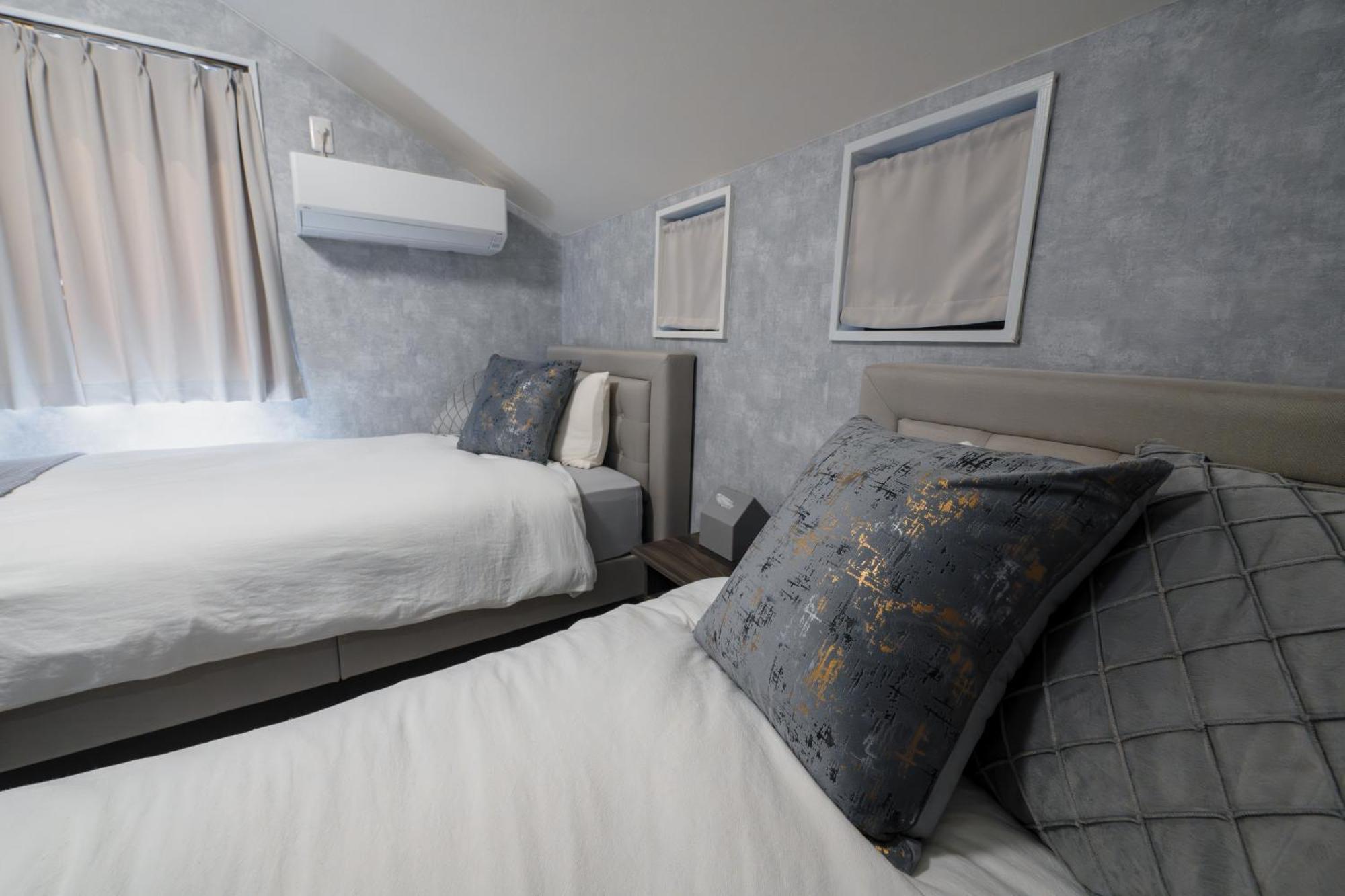 วิลล่า Modern, Cozy And Relaxing 3-story House For Rent! *